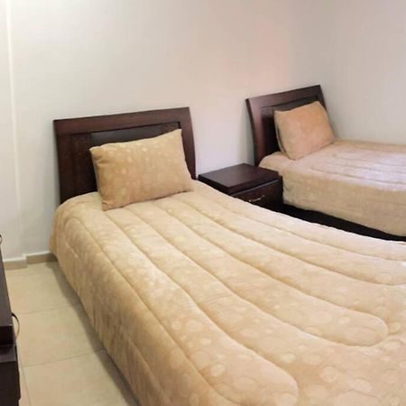 Apt 4 Rent/A Quiet Neighborhood Close To Services Amman Extérieur photo