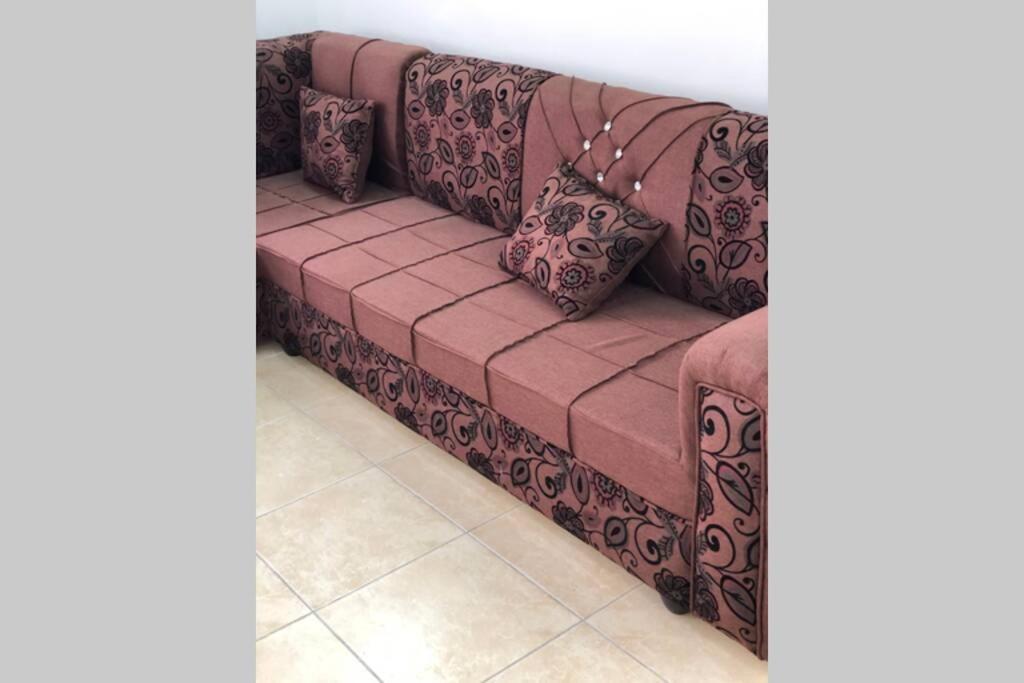 Apt 4 Rent/A Quiet Neighborhood Close To Services Amman Extérieur photo